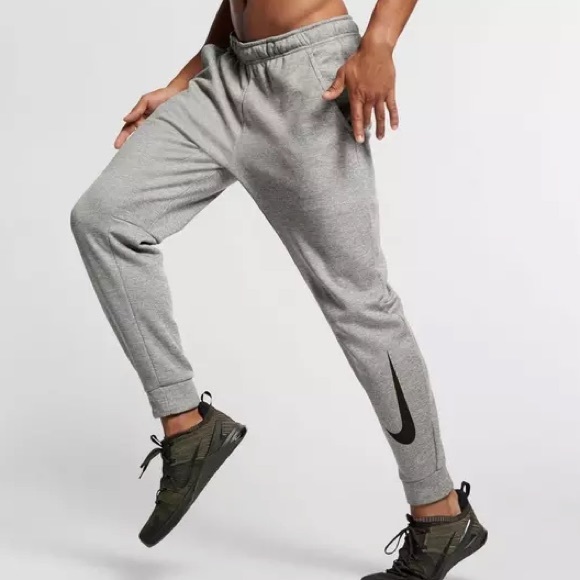 Nike Other - NIKE Fall 2021 THERMA Jogger Swoosh Sweatpants M Gray